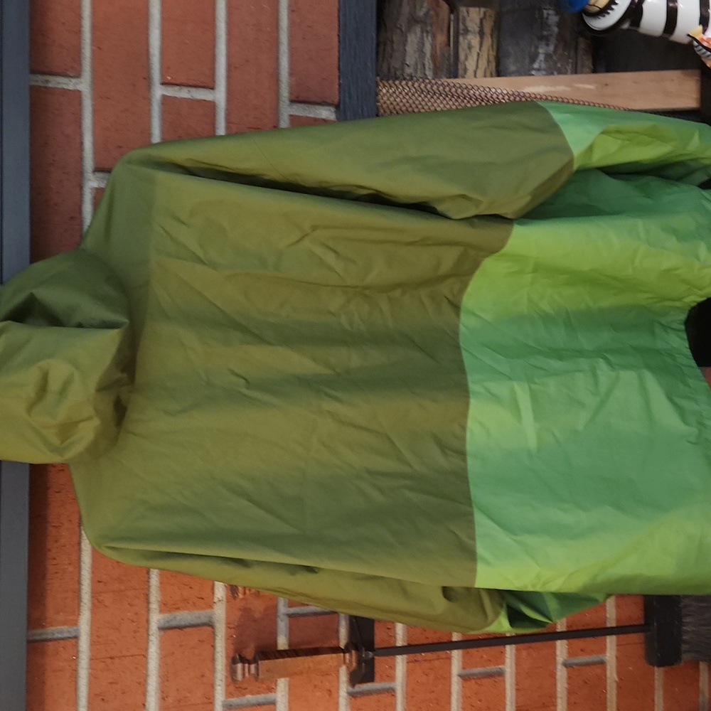 REI Light Jacket - Picture 9 of 10